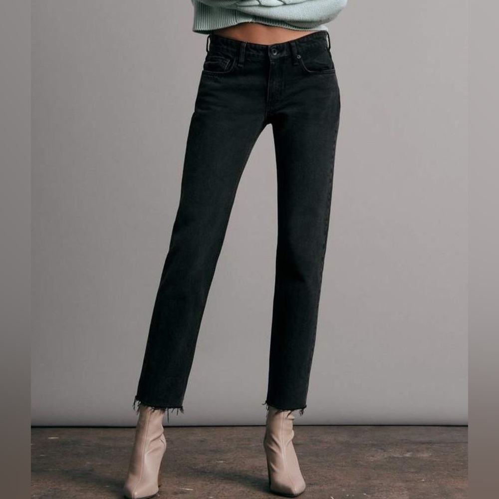 Rag & Bone Dre Low Rise Slim Boyfriend Size 27 Distressed Black